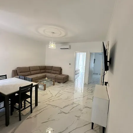 Sweethome Holiday home La Spezia